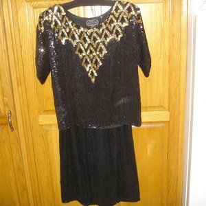 WOMEN'S JEAN for JOSEPH LE BON SEQUINED TOP AND SKIRT SET SIZE M BLACK/GOLD